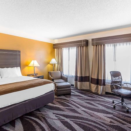 Comfort Inn Near Frost Bank Center Сан Антонио Екстериор снимка