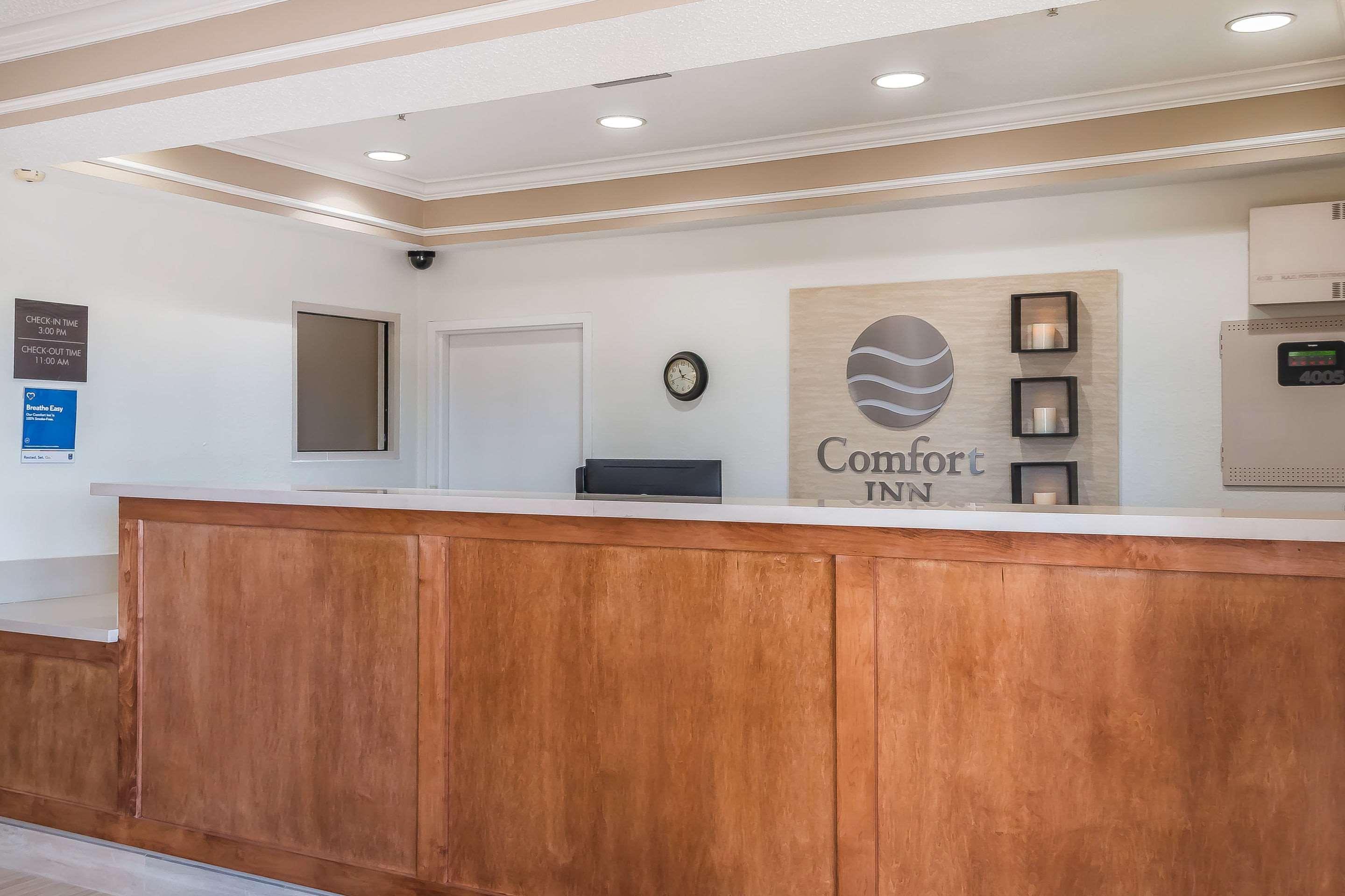 Comfort Inn Near Frost Bank Center Сан Антонио Екстериор снимка