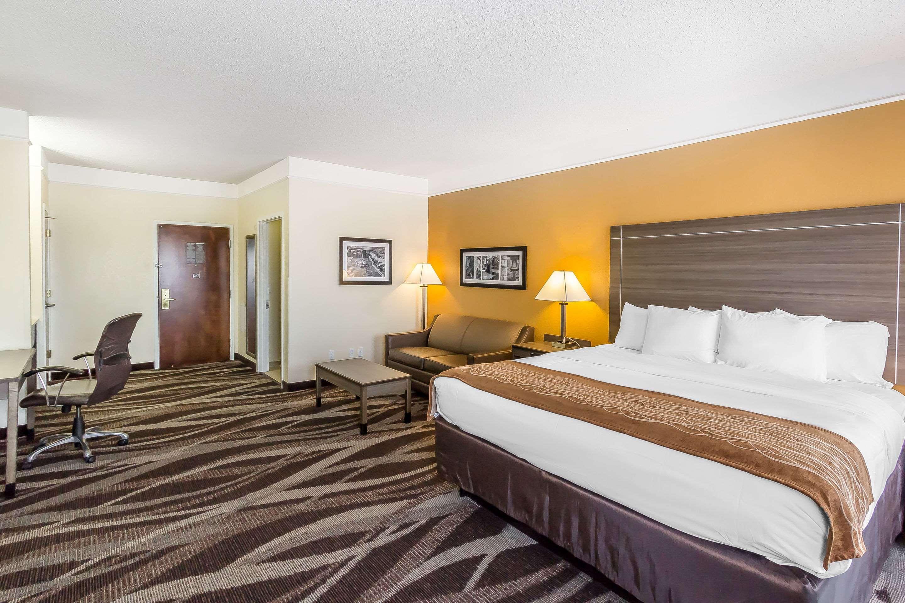 Comfort Inn Near Frost Bank Center Сан Антонио Екстериор снимка