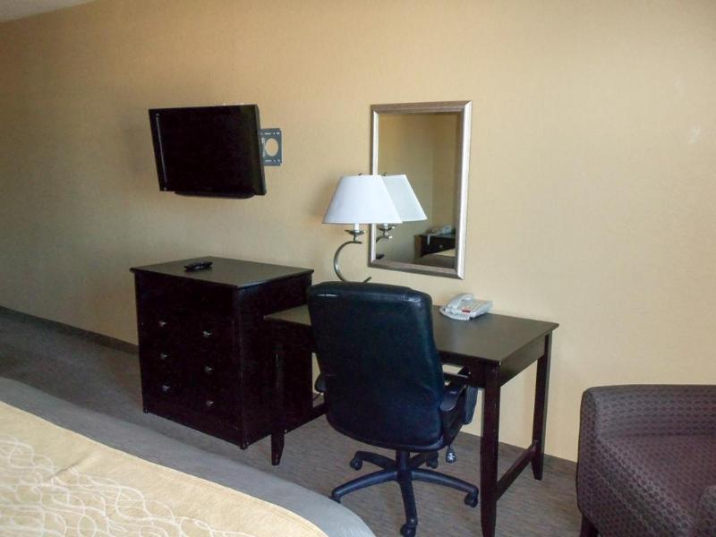 Comfort Inn Near Frost Bank Center Сан Антонио Екстериор снимка